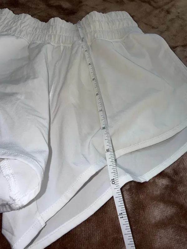 White Shorts OFFLINE by Aerie - Image 8
