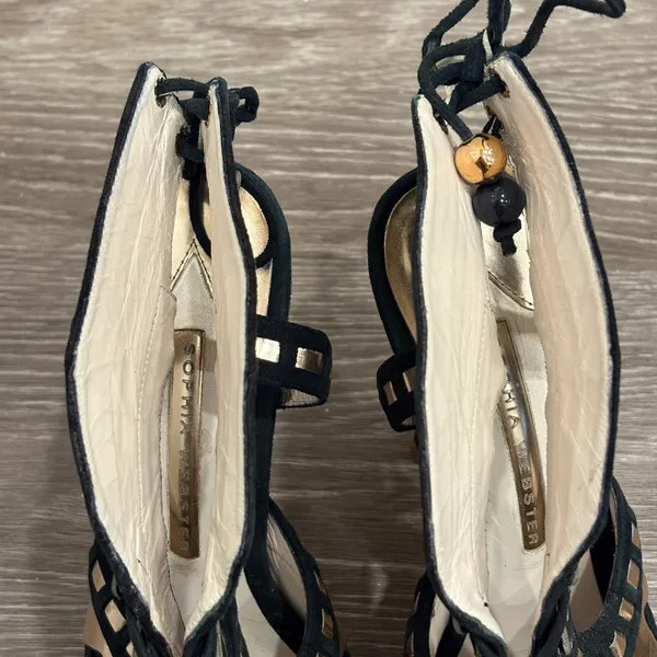 Sophia Webster Riko Black Suede Rose‎ Gold Geometric Peep Toe Stiletto Heels 8 - Image 4