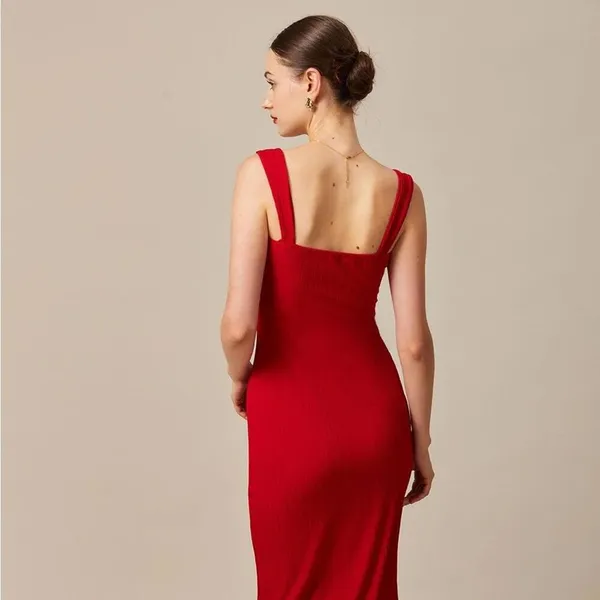 RIHOAS The Red Square Neck Ribbed Midi Dress S - Image 5