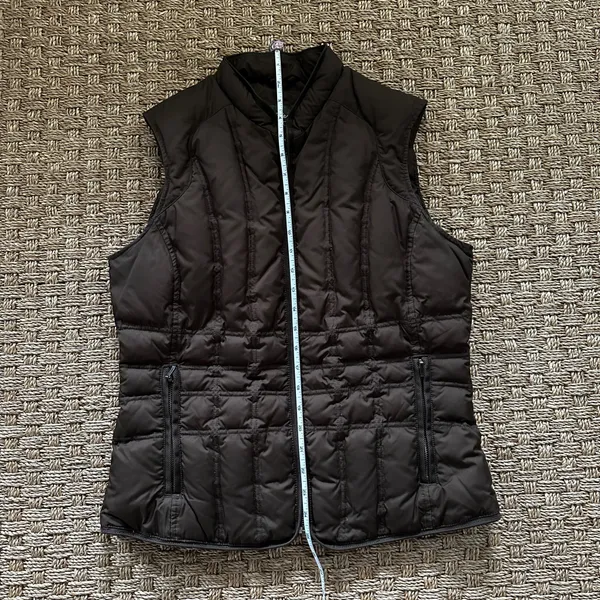 Eddie Bauer Women’s M Brown Down Puffer Vest Full Zip Pockets Lightweight - Image 7