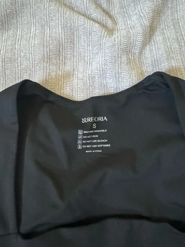 Black and white tank tops Multiple - Image 3