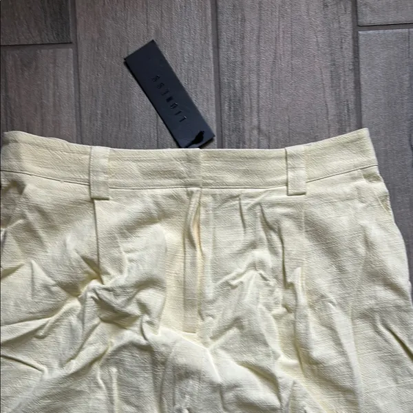 Lioness Leo pant in butter - Image 4