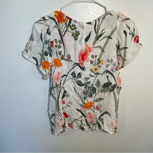 Loft Women's Size‎ Small Floral Button Back Blouse White Flutter Sleeve Flowy - Image 8