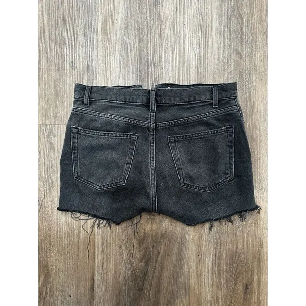 Reformation Size 25 Women's‎ Button Zip High Rise Black Distress Denim Shorts - Image 4