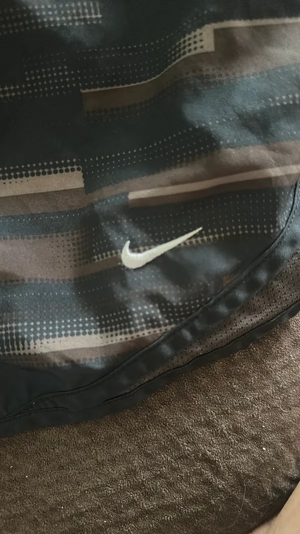 Nike light weight shorts Xs - Image 6