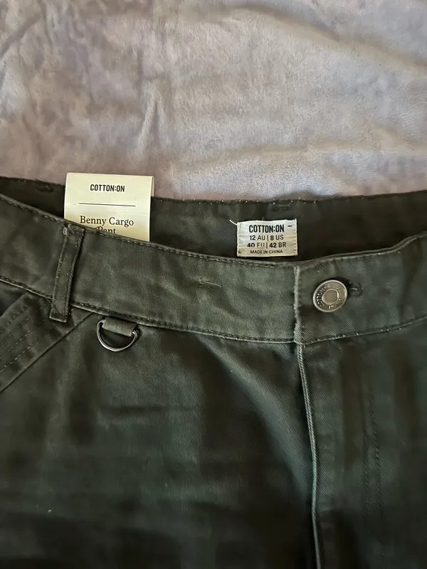 Cotton On Cargo Pants Green - Image 2