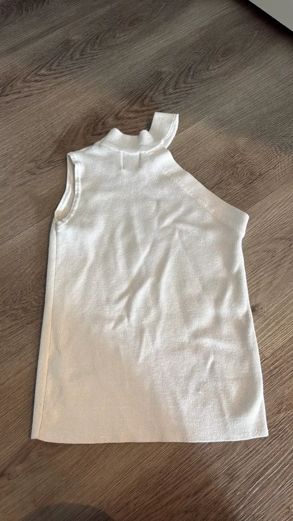 Princess Polly white top - Image 2