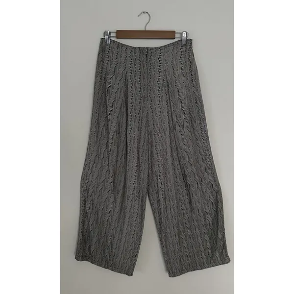 Valija wide-leg trousers, size 6, cream/black, viscose, geometric print. - Image 12