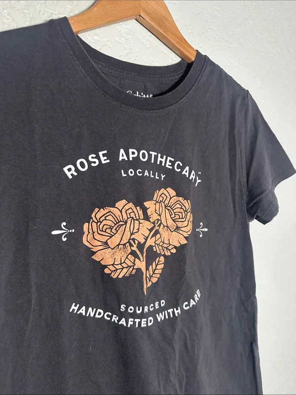 Rose Apothecary Graphic Tee Schitts Creek Charcoal Grey Dan Levy T-Shirt - Image 2