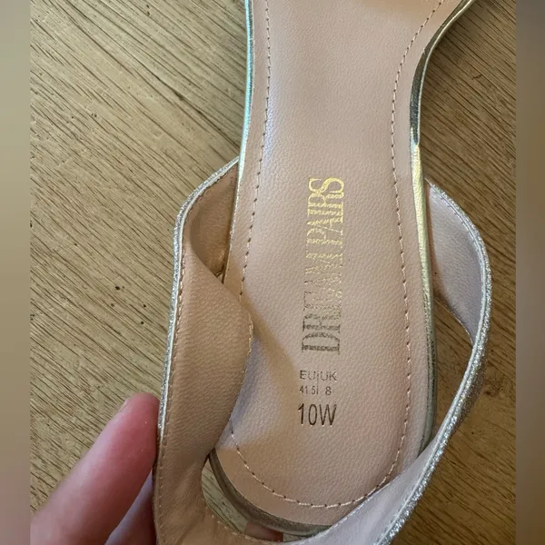 Dream Paris Gold Heels‎ Size 10W - Image 5