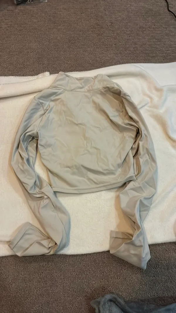 Pretty little thing cream active quarter zip - Image 2