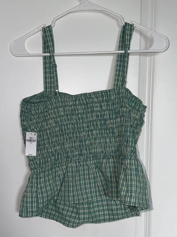 Old Navy Green Plaid Smocked Peplum Tank - Image 2