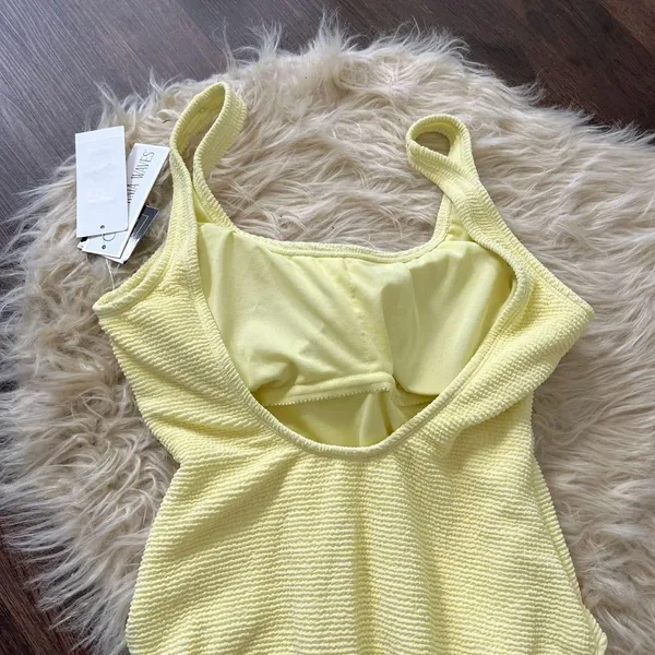 NWT California Waves Popcorn Scrunch Scoop Neck One-Piece Swimsuit Yellow Size M - Image 5