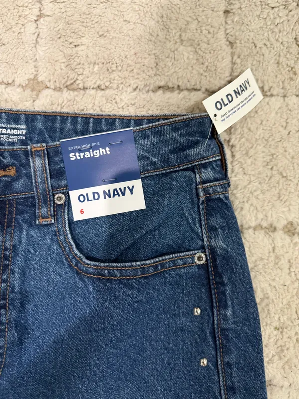 Old Navy Jeans - Image 2