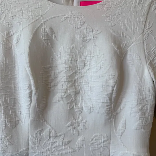 Lilly Pulitzer Cotton Shift Dress 0 White Floral Bell Sleeve‎ Matelasse Bridal - Image 4