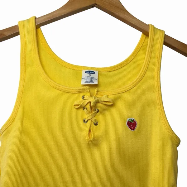 VTG Y2K Old Navy Womens Embroidered Strawberry Ribbed Lace Up Tank Size M Yellow - Image 4