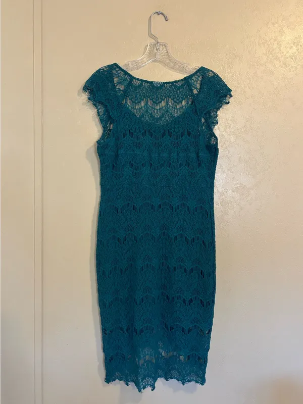 Free People Intimately Peekaboo Scalloped Crochet Lace Dress sz L - Image 2