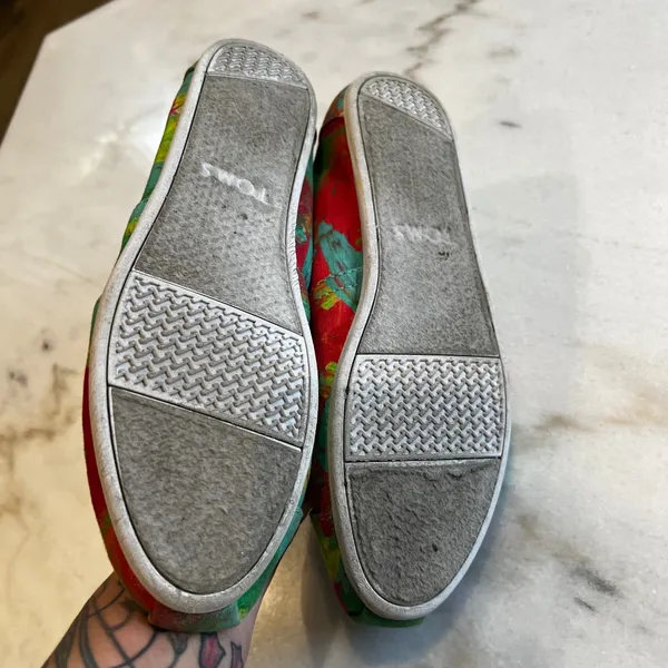 TOMS Slip On Shoes Womens 8.5 Colorful‎ Abstract Print Canvas Casual Comfort - Image 8