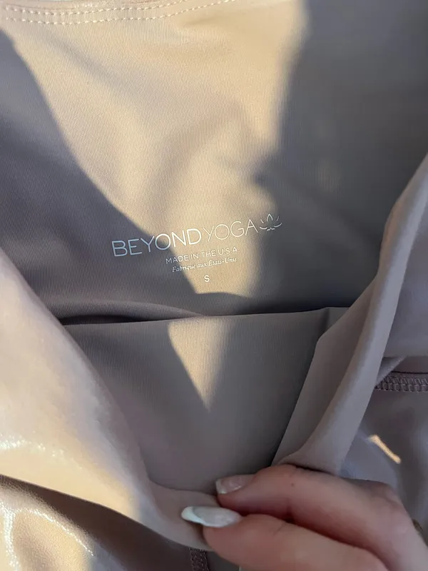 Beyond Yoga Yoga Leggings - Image 2