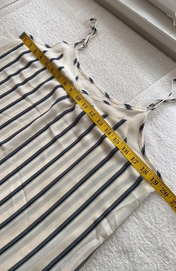 Maurice’s blouse adjustable spaghetti straps V-neckline stripes sheer Sz Med NWT - Image 5