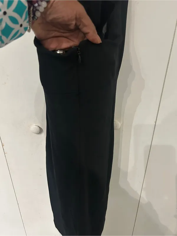 GAP One-Shoulder Black Dress - Image 4