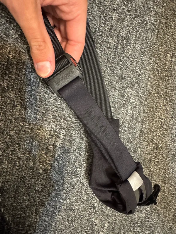 Lululemon Running Belt Fast and Free S/M - Image 4