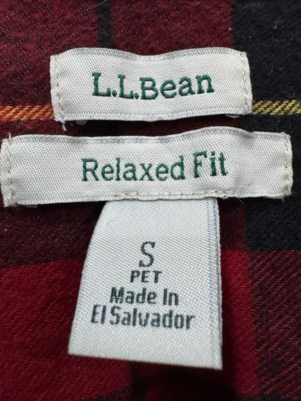 Red L.L. Bean Relaxed Fit Flannel Button Down Size SP EUC - Image 5