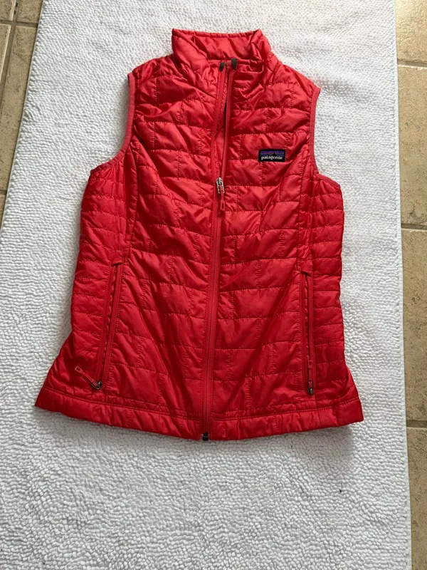 Patagonia Vest Women’s - Image 2