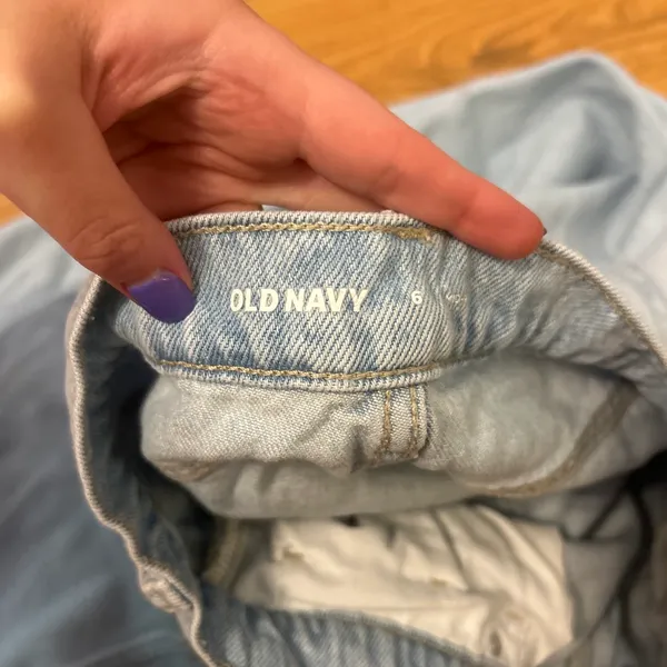Old Navy Denim Skirt  - Image 3
