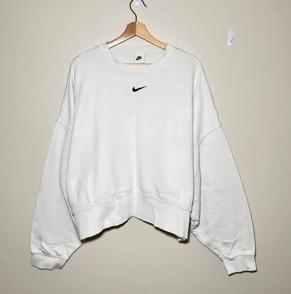 NIKE | Oversized Pullover - Image 3