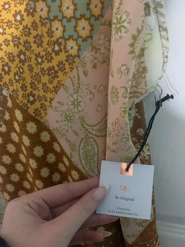 NWT Patchwork Tie Shoulder Mini Dress Size M - Image 4