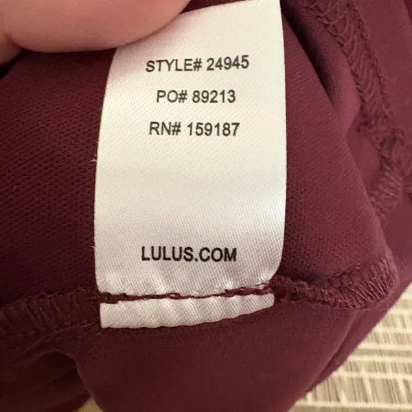 Lulus Angel in Disguise Burgundy Lace Skater Dress Size‎ Large - Image 10