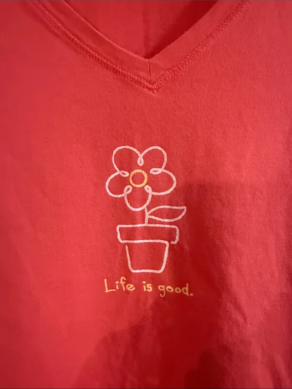 Life is good women’s V-neck short sleeve flower shirt size xlarge . - Image 2
