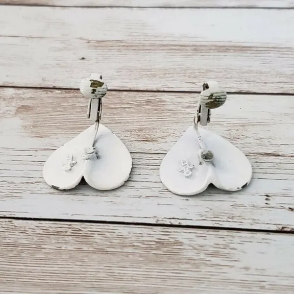 Vintage Clip On Earrings - Painted Silver Heart - 1 & 5/8" - Image 4