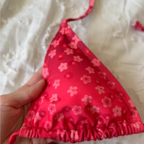 Pink Floral Tilly’s XS Bikini top - Image 3