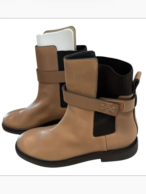 Tory Burch Women's Double T Buckled Chelsea Boots, Tan, Size 10.5, NWOT Display - Image 4