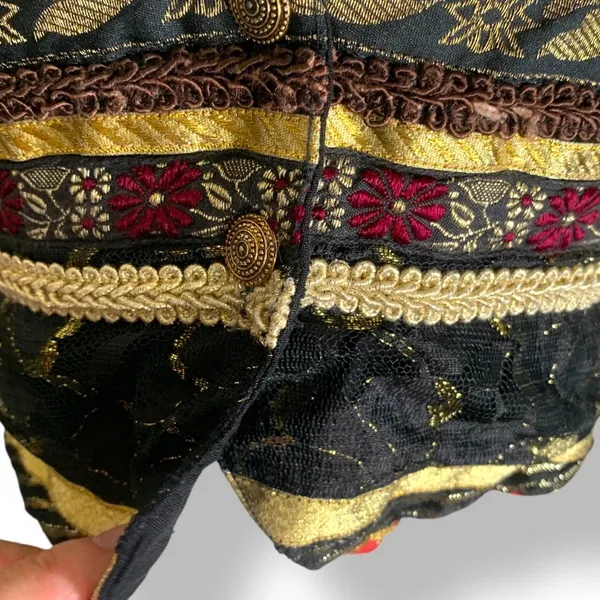 Vintage Vest Eclectic Lace Ribbon Trimmed Boho Cropped Waistcoat Art To Wear - Image 3