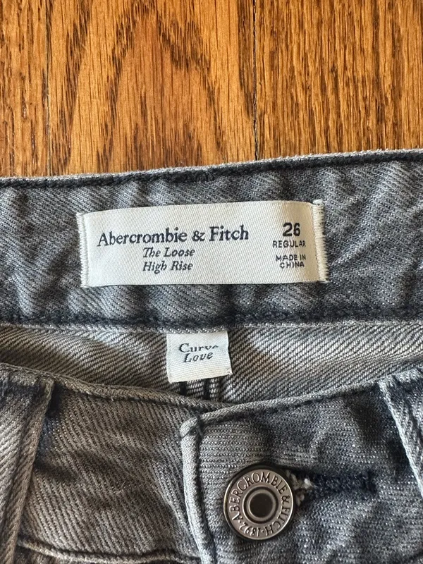 Abercrombie & Fitch Gray Wide-Leg Jeans with Stud Trim - Image 6