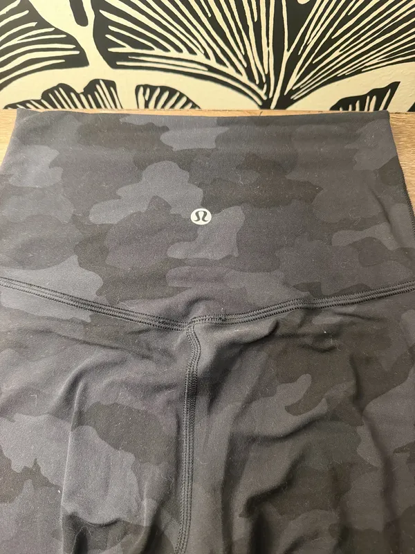 Leggings Camo Lululemon Black Align 25" - Image 4