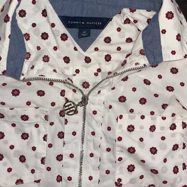 Tommy Hilfiger Long Sleeve 1/4 logo zip floral preppy academia size small Casual - Image 3