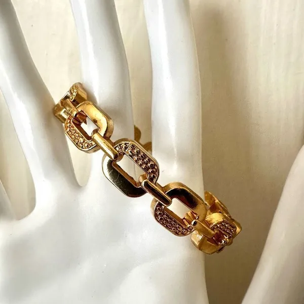 Gold tone link hinged bracelet - Image 2