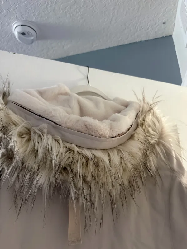 Abercrombie & Fitch women’s ultra winter coat - Image 7