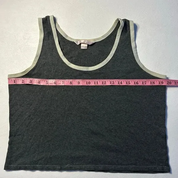 Victoria’s Secret Gray Tank Top Large Contrast Trim Lounge Sleepwear - Image 4