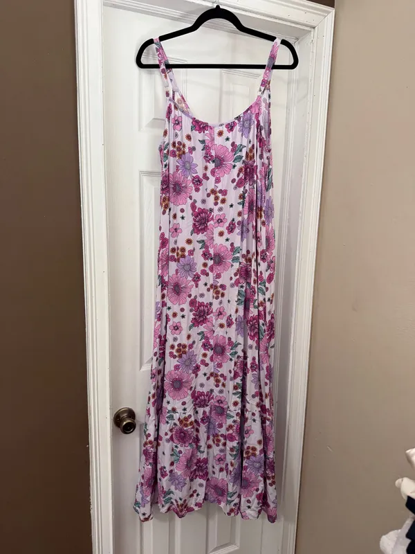 Label of Love Maxi Dress Floral - Image 3