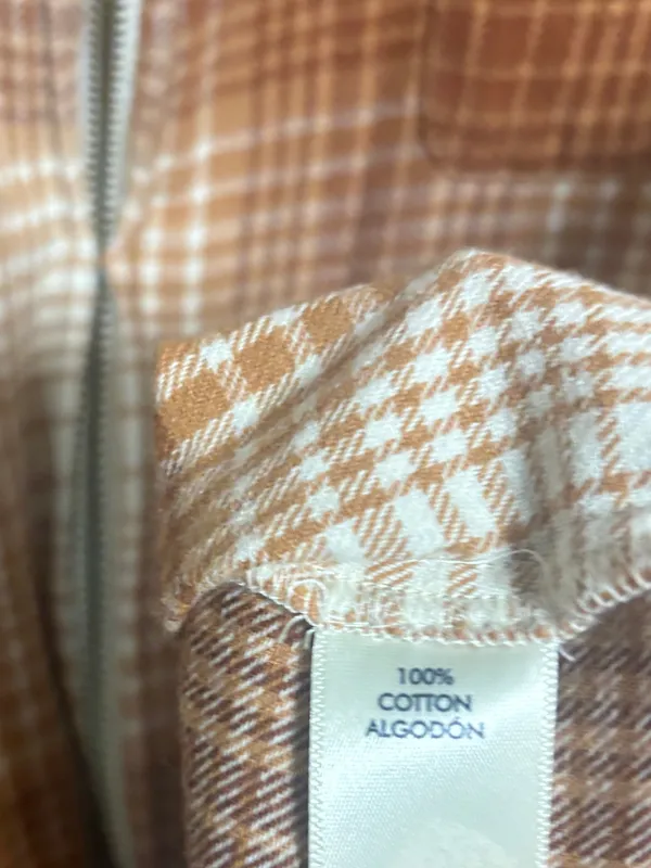 Daytrip Orange boyfriend fit plaid button down size large - Image 6
