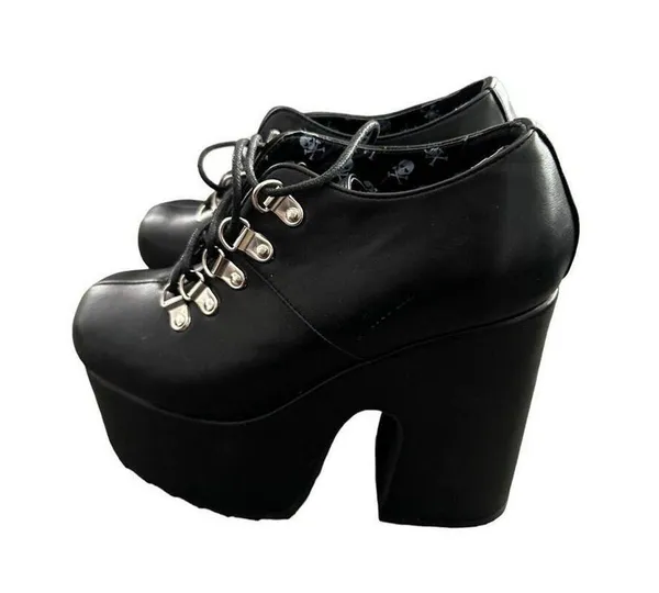 Lamoda Resolution Platform Boots Size 8 Black - Image 3