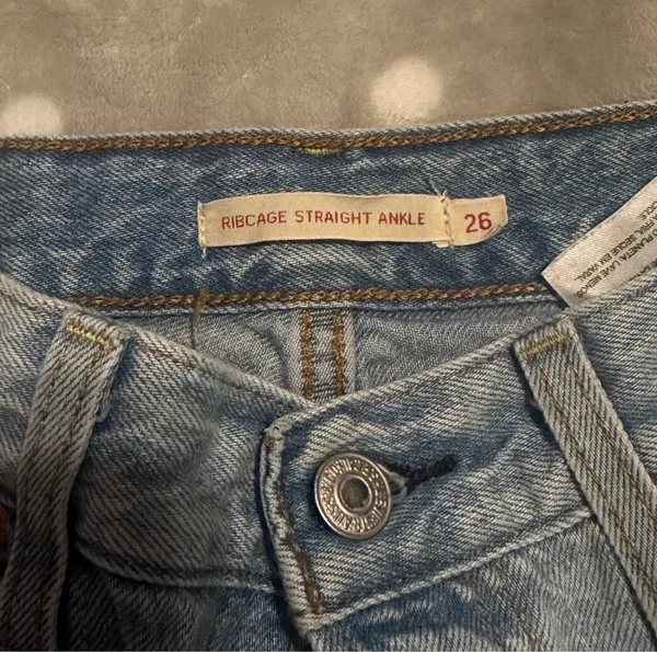 Levi’s Jeans Straight Ribcage - Image 4