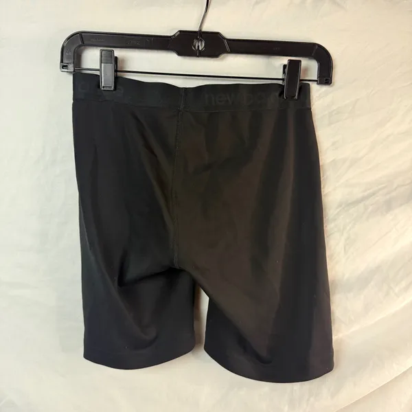Athletic New Balance Skorts Like Skims - Image 4