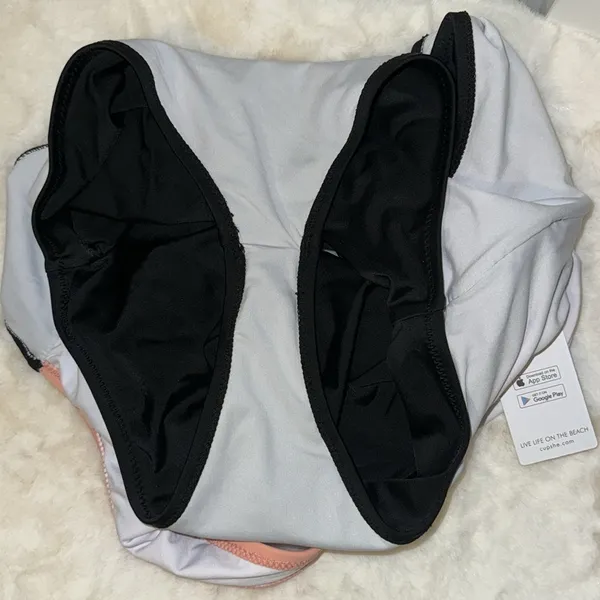Cupshe Wrap One Piece Swimsuit Pink White Black Colorblock Women’s Small S - Image 4