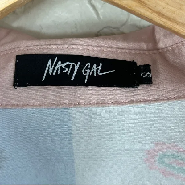 Nasty Gal | Oversized Bandana Print Satin Shirt Size S - Image 7